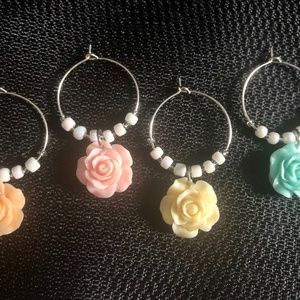 Pastel Flowerbud Wine Charms